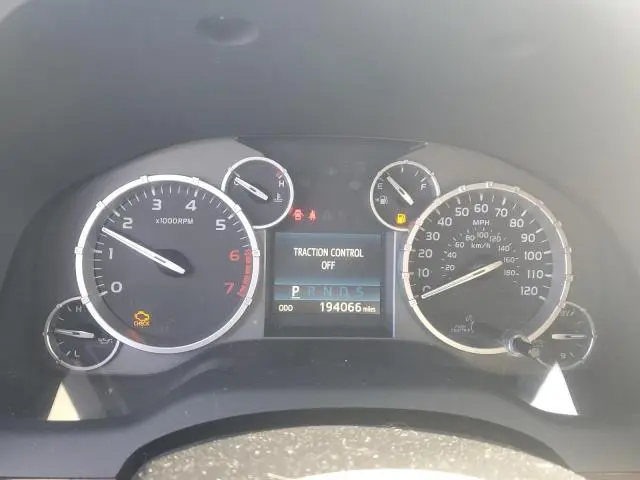 2014 TOYOTA TUNDRA CREWMAX LIMITED  