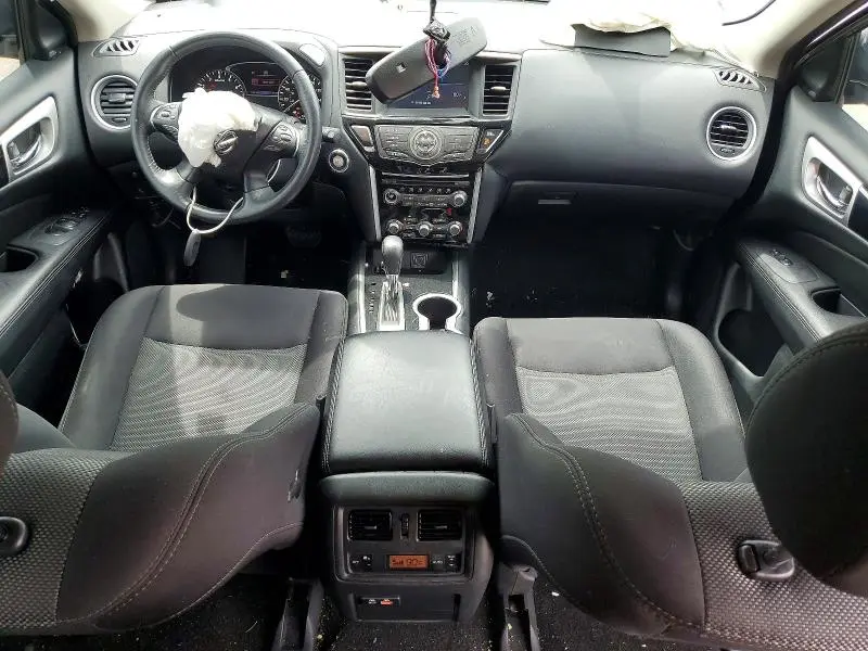 2019 NISSAN PATHFINDER SV  