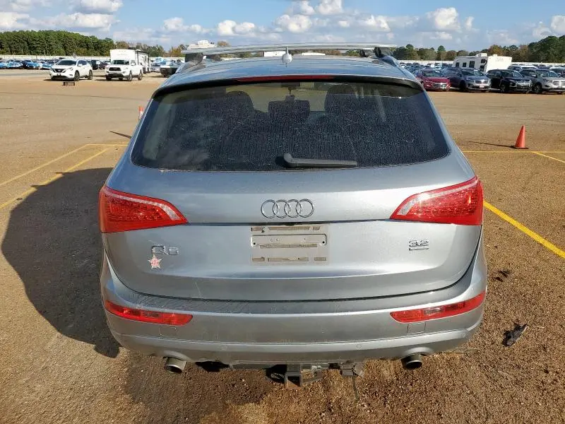 2010 AUDI Q5 PREMIUM PLUS  