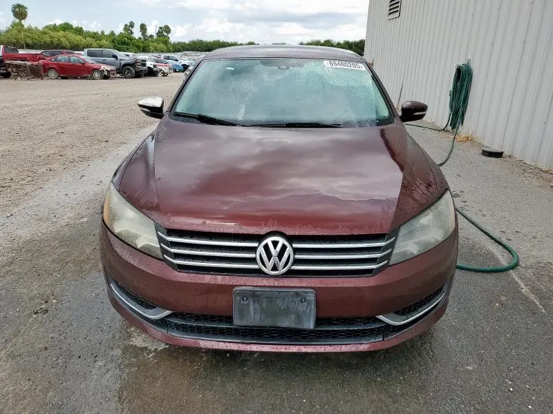 2014 VOLKSWAGEN PASSAT S  