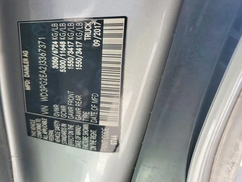 2018 MERCEDES-BENZ METRIS   
