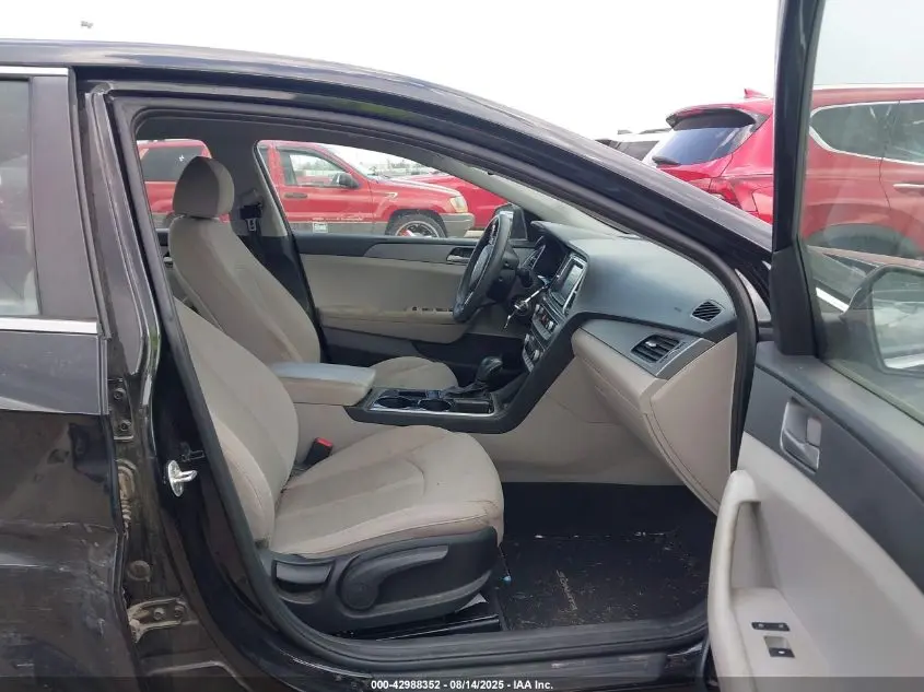 2018 HYUNDAI SONATA SE