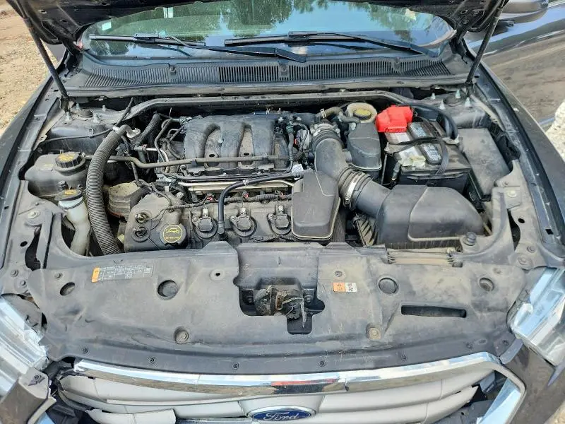 2017 FORD TAURUS SEL  