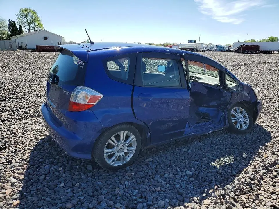 2010 HONDA FIT SPORT  