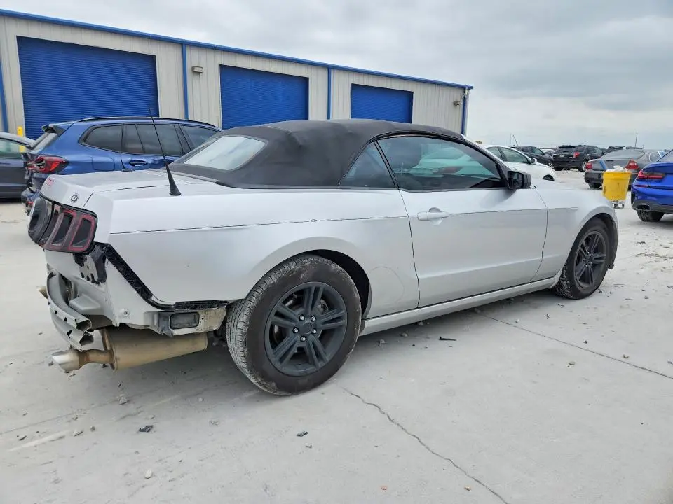 2014 FORD MUSTANG   