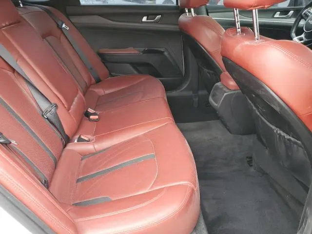 2022 KIA K5 GT LINE