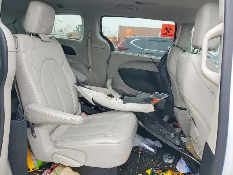 2021 CHRYSLER VOYAGER LXI  