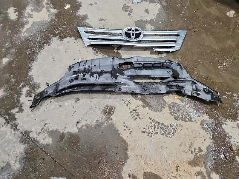 2011 TOYOTA AVALON LIMITED  