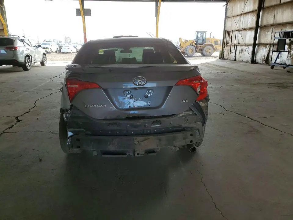 2017 TOYOTA COROLLA SE  