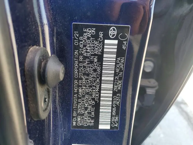 2021 TOYOTA COROLLA LE  