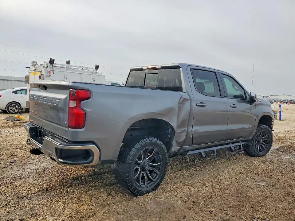 2021 CHEVROLET SILVERADO K1500 LT  
