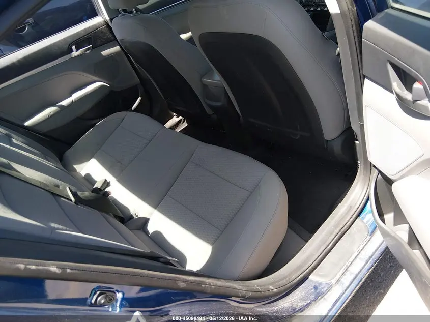2020 HYUNDAI ELANTRA SE