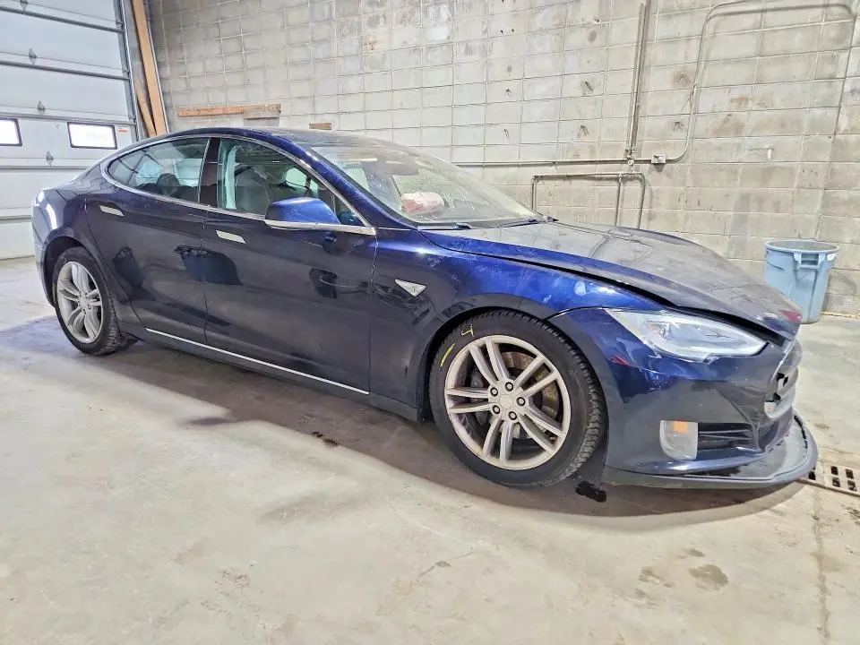 2014 TESLA MODEL S   