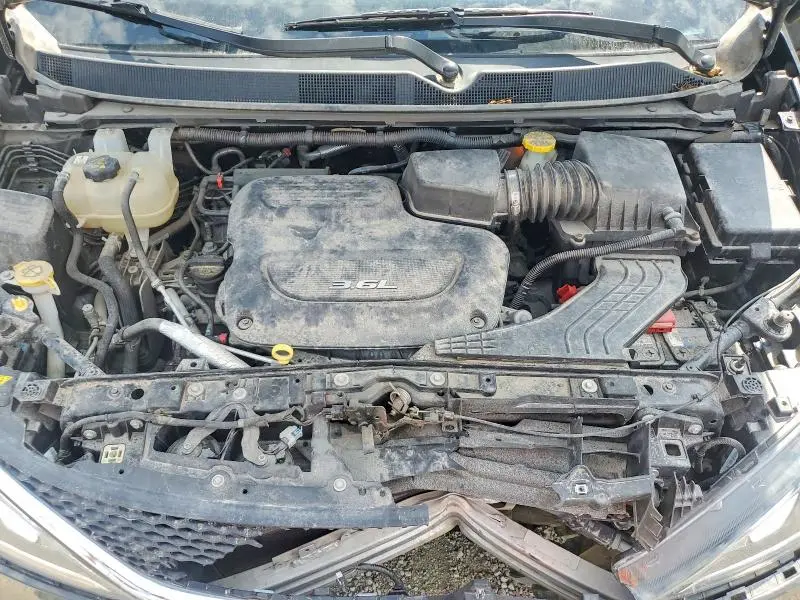 2017 CHRYSLER PACIFICA LIMITED  