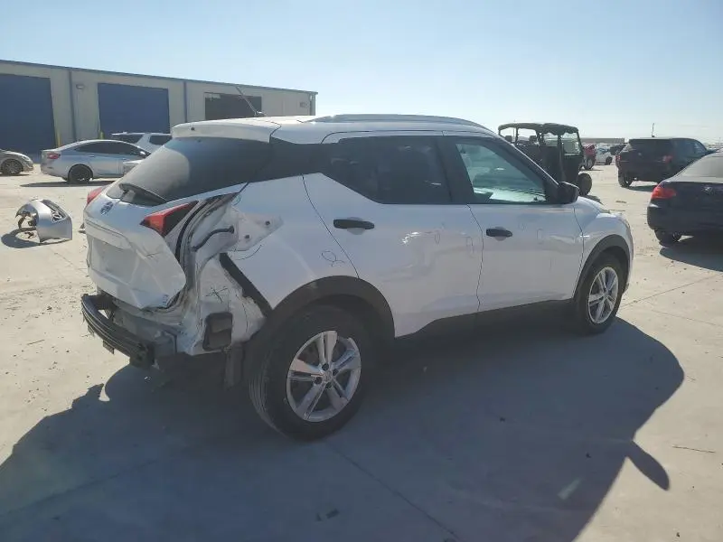 2019 NISSAN KICKS S  