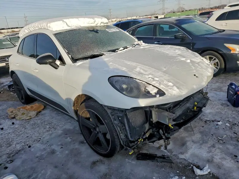 2017 PORSCHE MACAN S  