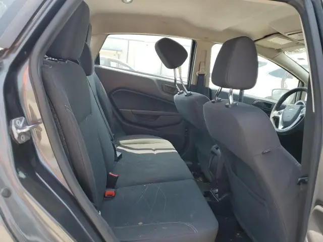 2018 FORD FIESTA SE  