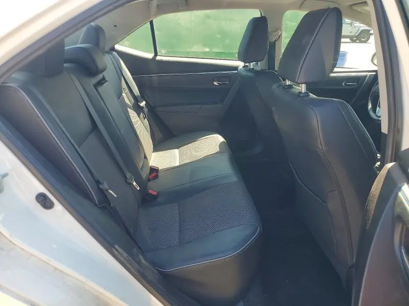 2015 TOYOTA COROLLA S  