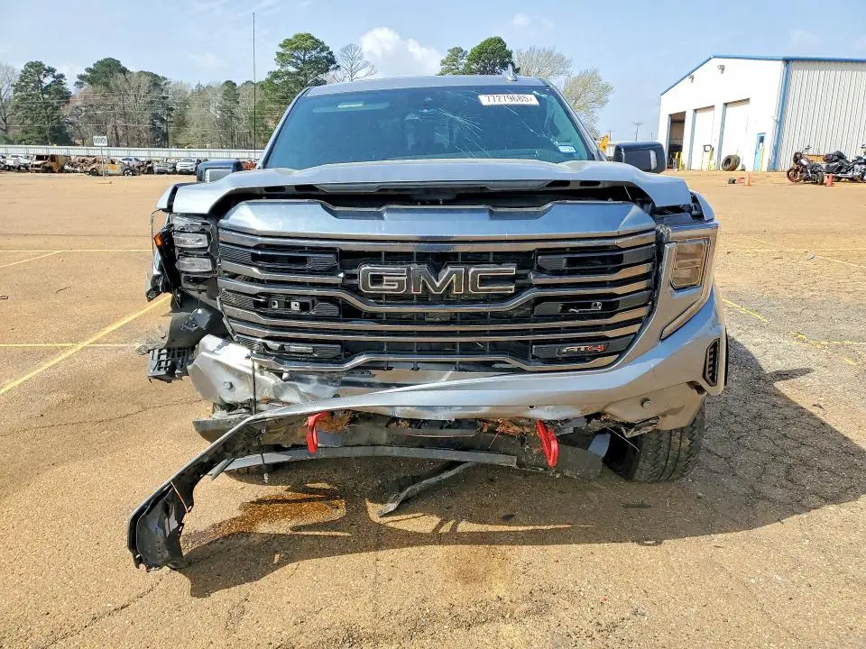 2024 GMC SIERRA K1500 AT4  