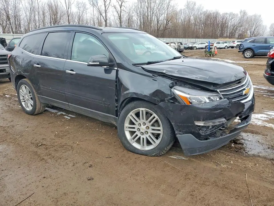 2014 CHEVROLET TRAVERSE LT  