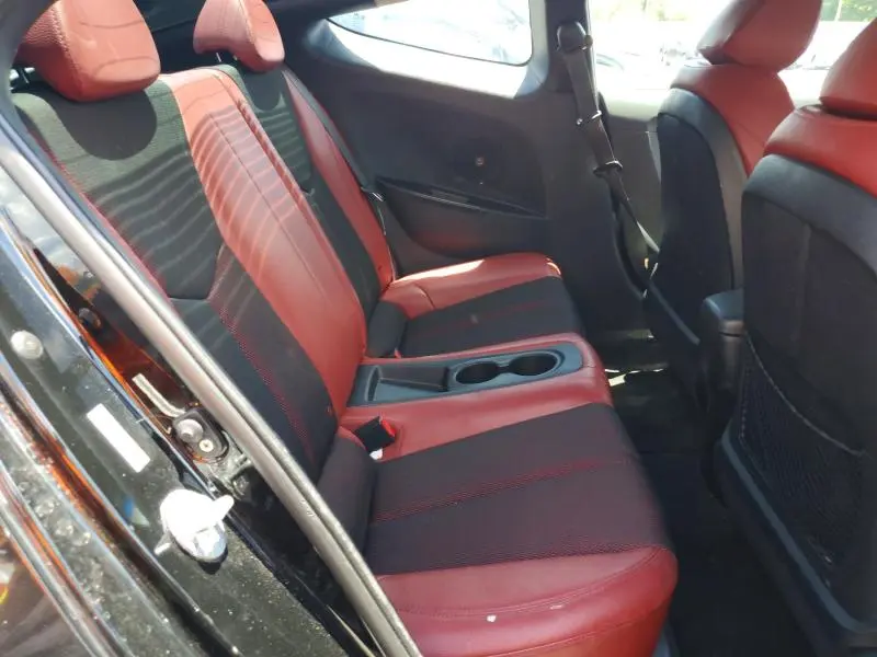 2012 HYUNDAI VELOSTER BASE  