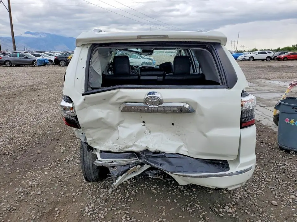 2023 TOYOTA 4RUNNER LIMITED  