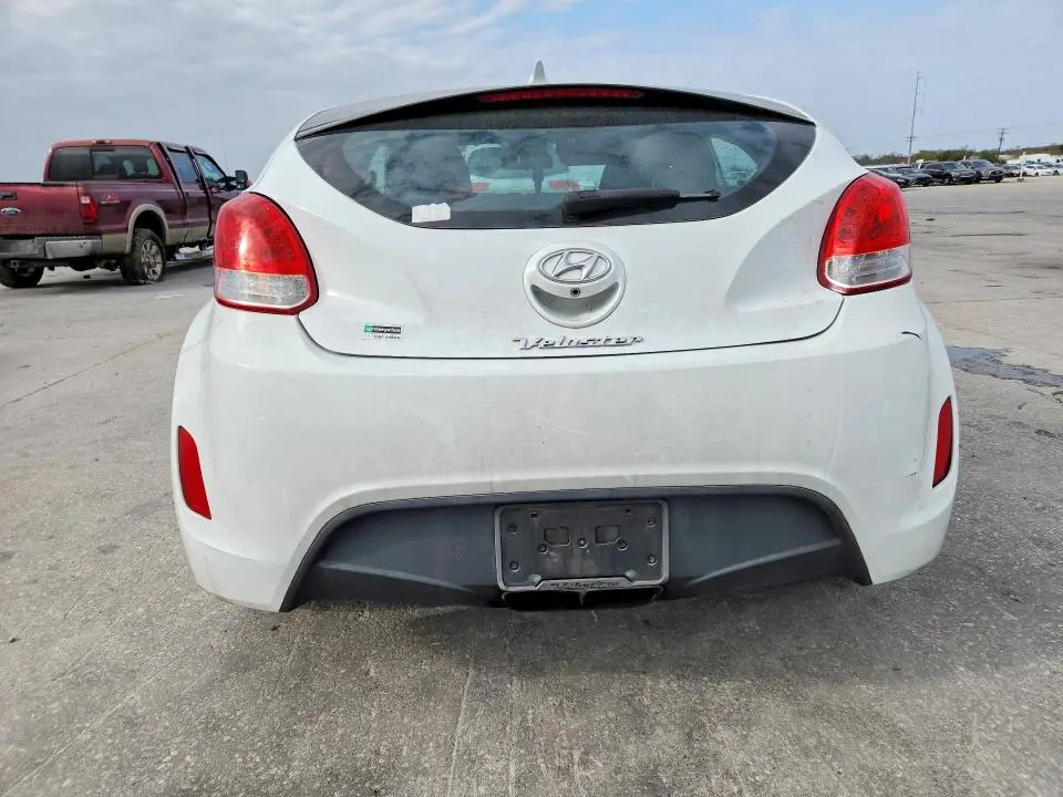 2017 HYUNDAI VELOSTER   