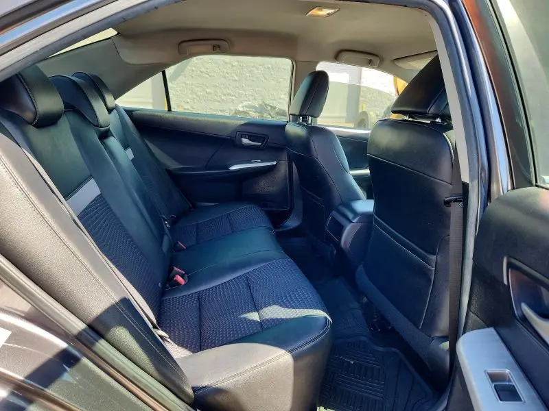 2014 TOYOTA CAMRY SE  