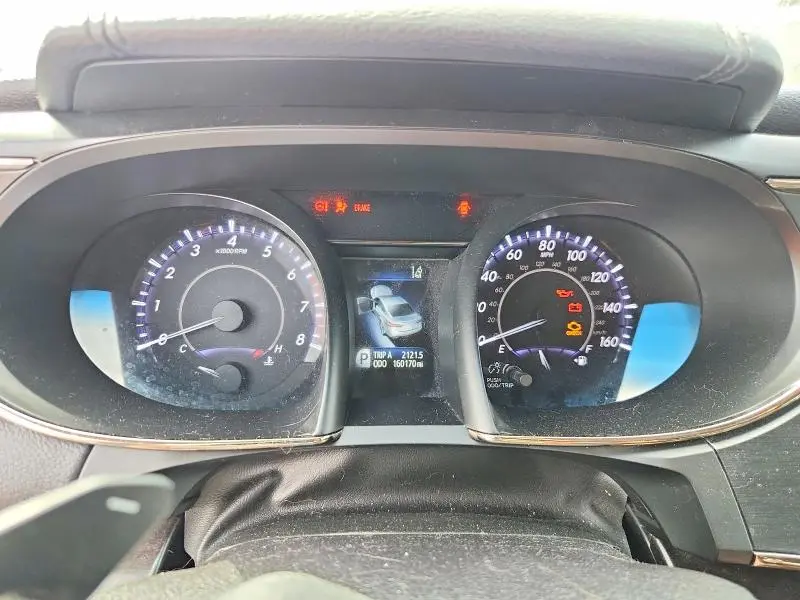2016 TOYOTA AVALON LIMITED  