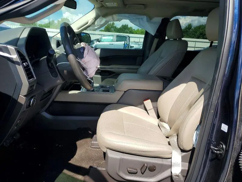 2021 FORD EXPEDITION XLT  