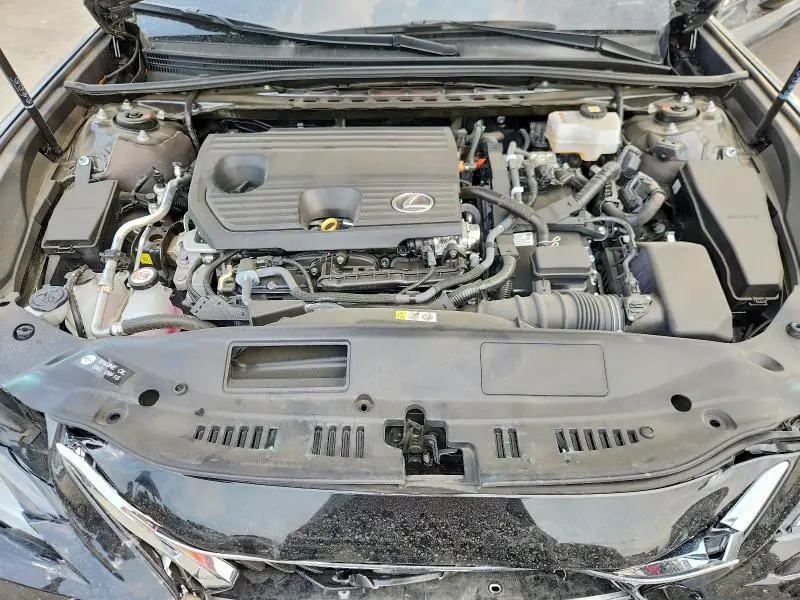 2025 LEXUS ES 300H BASE  