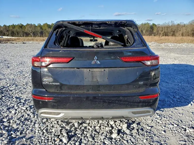 2024 MITSUBISHI OUTLANDER SE  