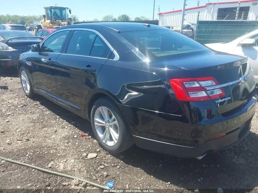 2018 FORD TAURUS SEL