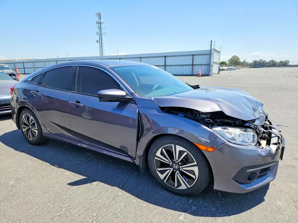 2017 HONDA CIVIC EX  