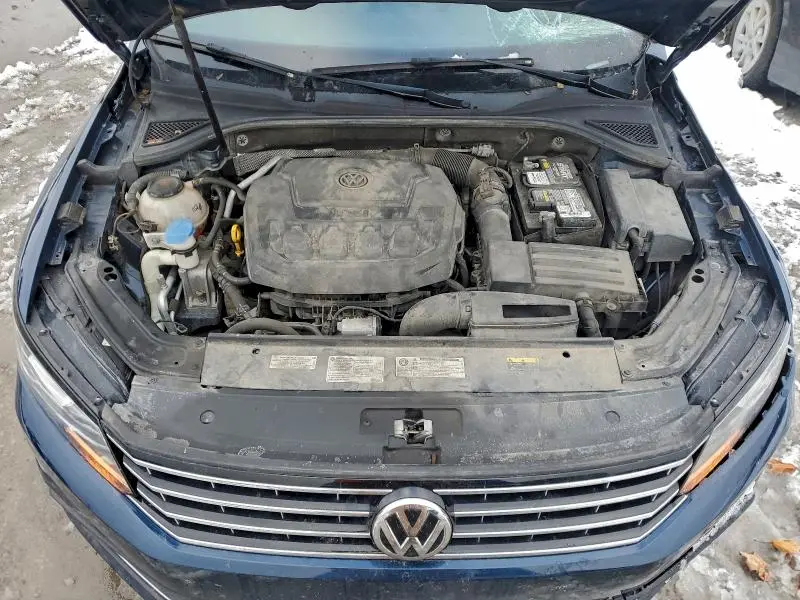 2019 VOLKSWAGEN PASSAT WOLFSBURG  