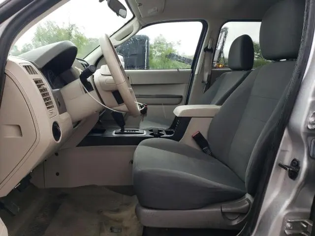 2010 FORD ESCAPE XLS  