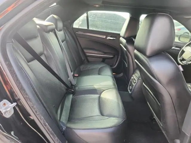 2014 CHRYSLER 300C   