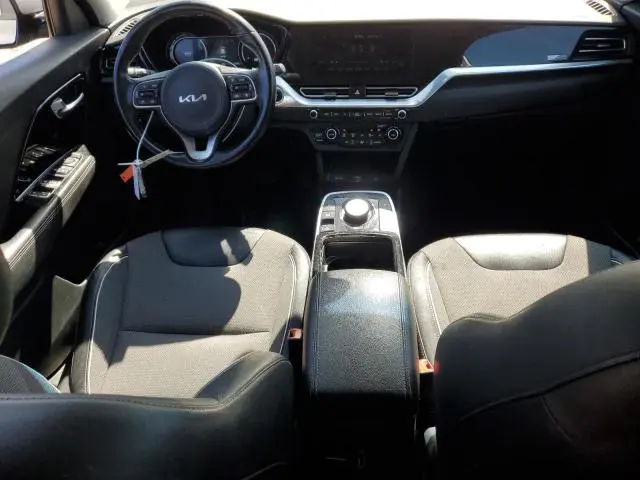 2022 KIA NIRO S  