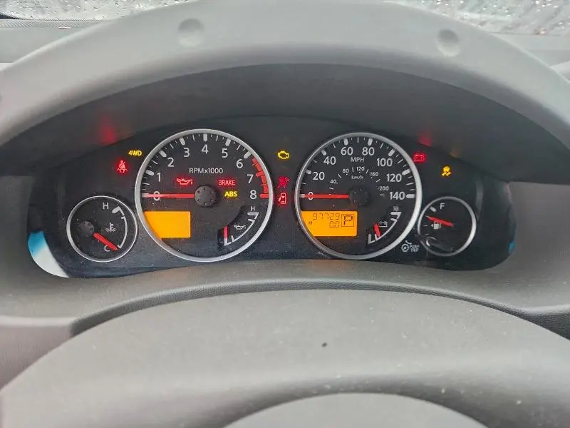 2014 NISSAN FRONTIER SV  