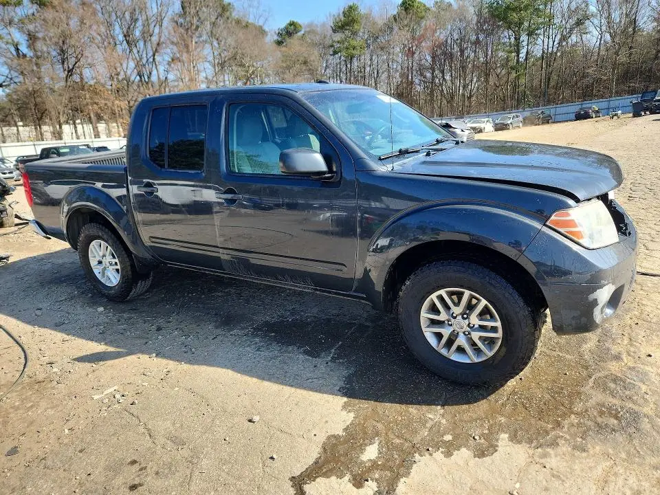 2014 NISSAN FRONTIER SV  