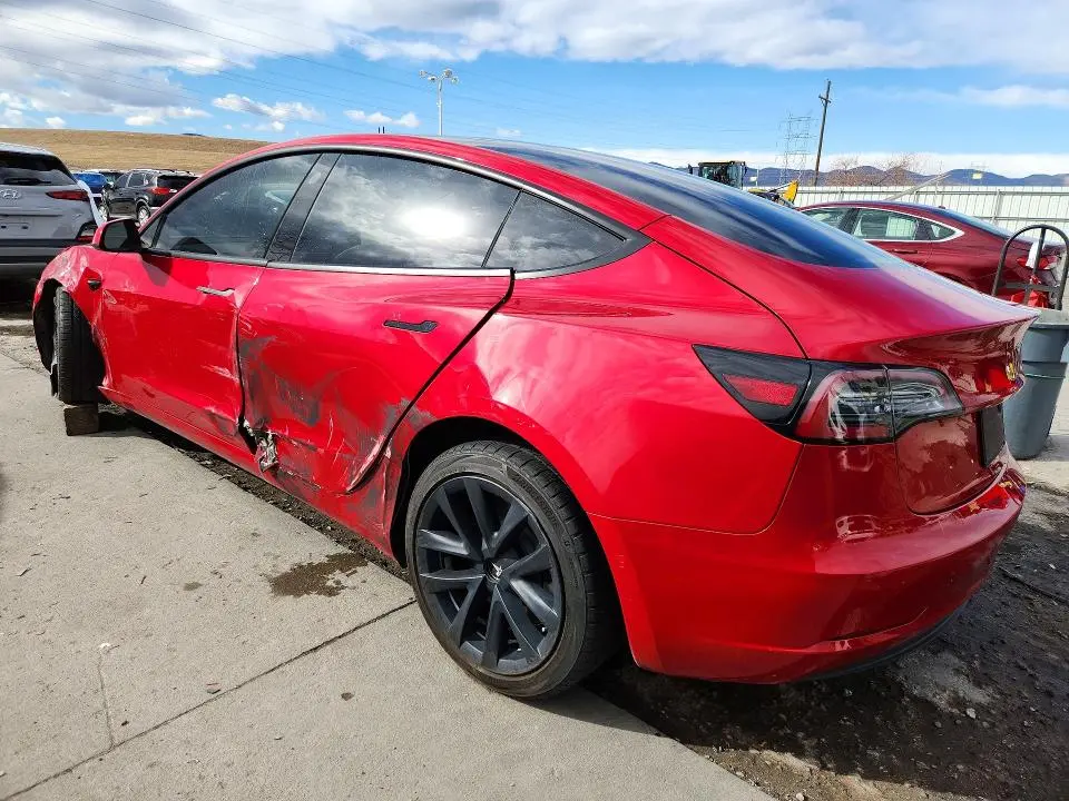2022 TESLA MODEL 3   