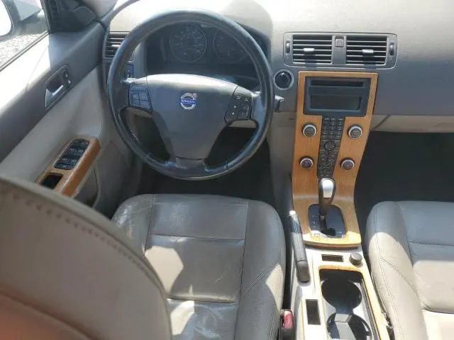 2010 VOLVO S40 2.4I  