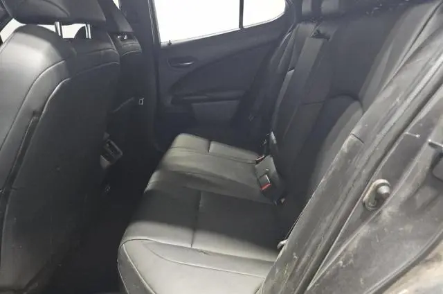 2022 LEXUS UX 200 BASE  