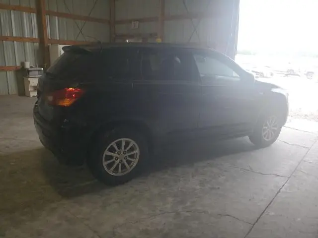 2011 MITSUBISHI OUTLANDER SPORT ES  