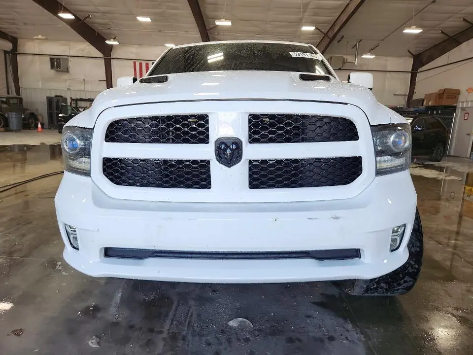 2017 RAM 1500 SPORT  