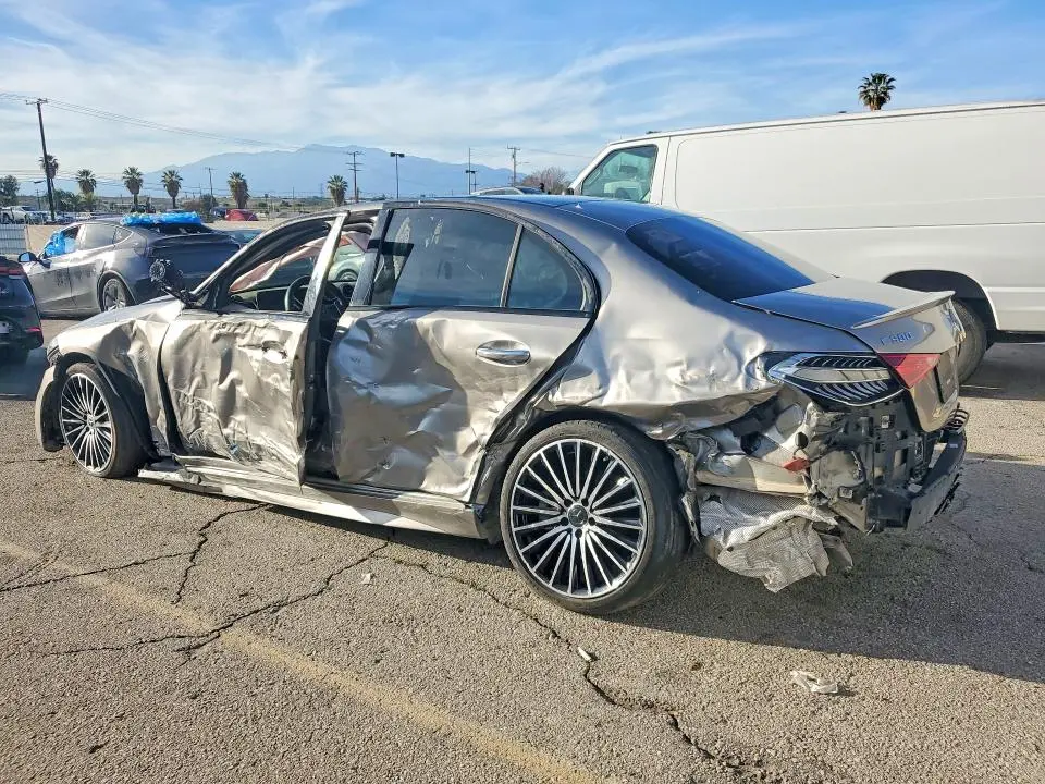 2023 MERCEDES-BENZ C 300  