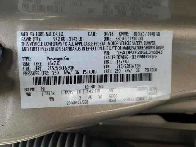 2016 FORD FOCUS SE  