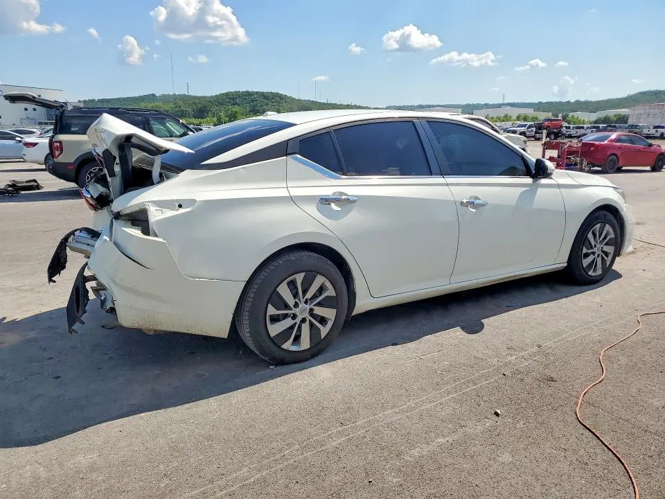 2020 NISSAN ALTIMA S  
