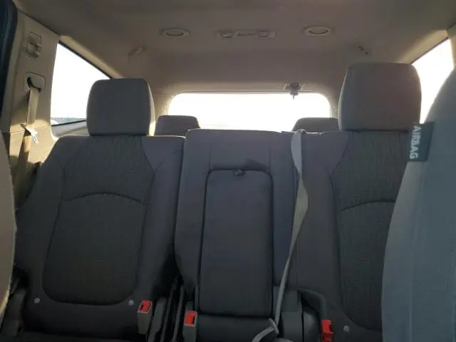 2016 CHEVROLET TRAVERSE LT  