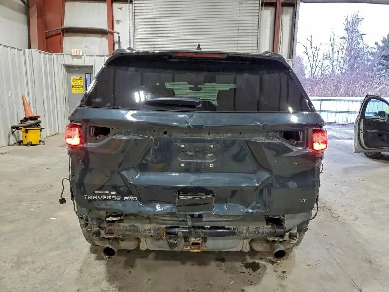 2019 CHEVROLET TRAVERSE LT  